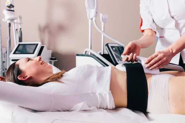 woman having body sculpting to help improve her body image and her mental health Isle of Isla